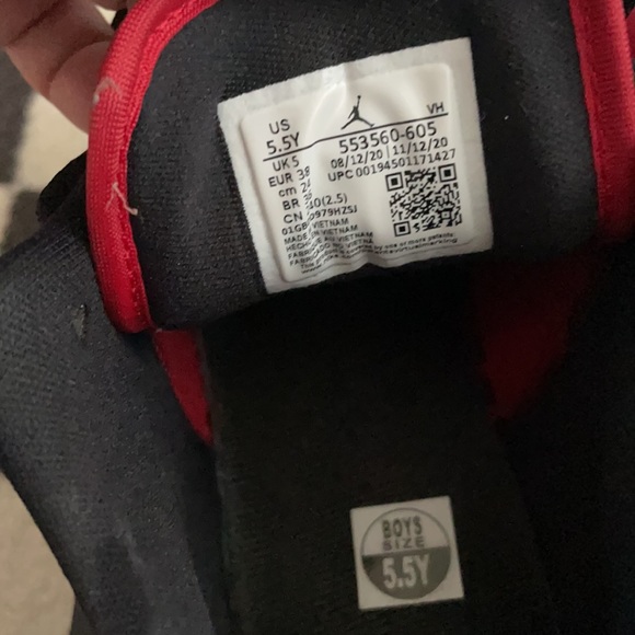 Nike Air Jordan 1LOW (GS) 5.5y/7w 100% Authentic 2021 - Picture 3 of 12